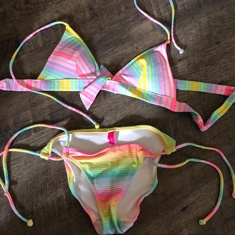victoria secret swim set!